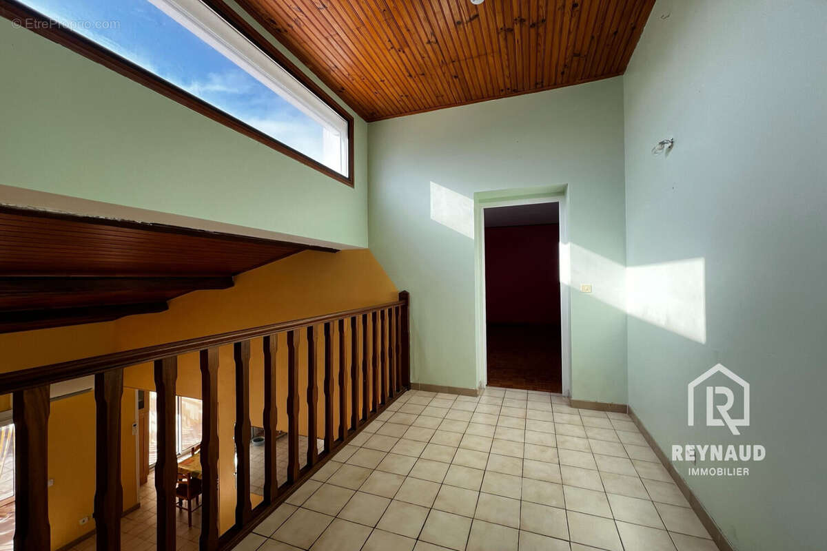 Maison à NEBIAN