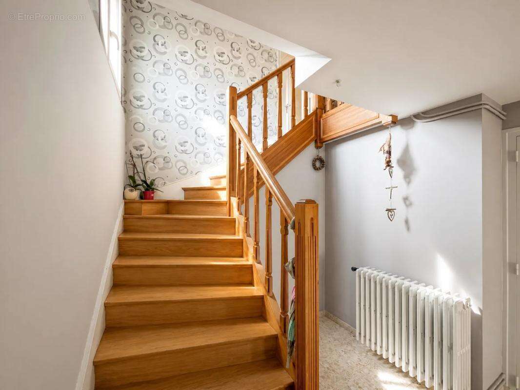 Maison de 6 pièces de 152 m² à Brive-la-Gaillarde - photo 8