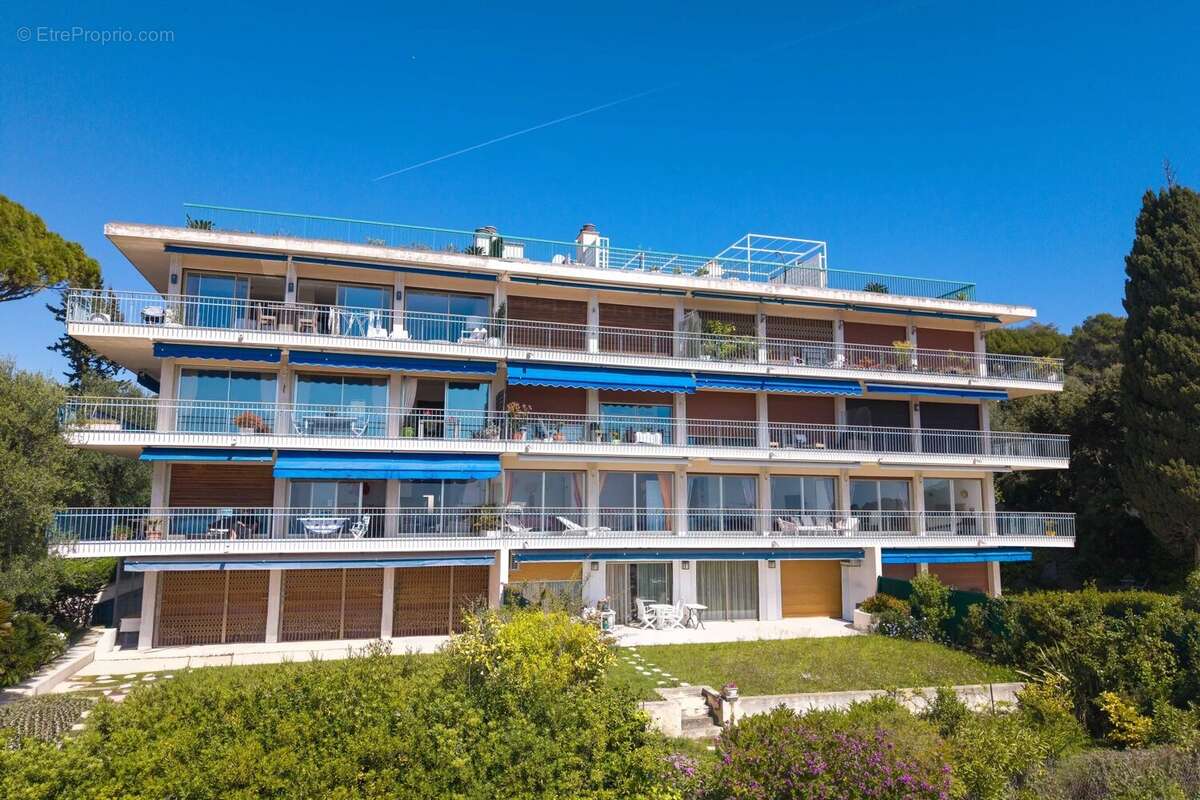 Appartement à LE CANNET