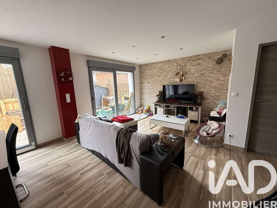 Photo 3 - Maison à SUIPPES