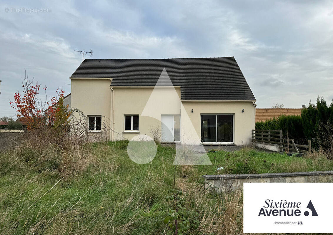 Maison à SAINT-GERMAIN-LES-ARPAJON