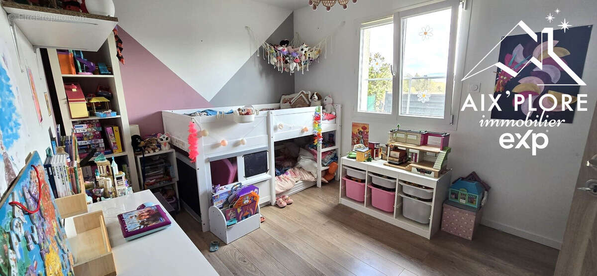 Maison à CHATILLON-LA-PALUD