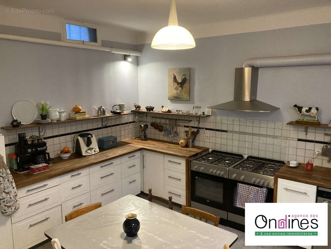 Maison 316 m² à Gries  - photo 4