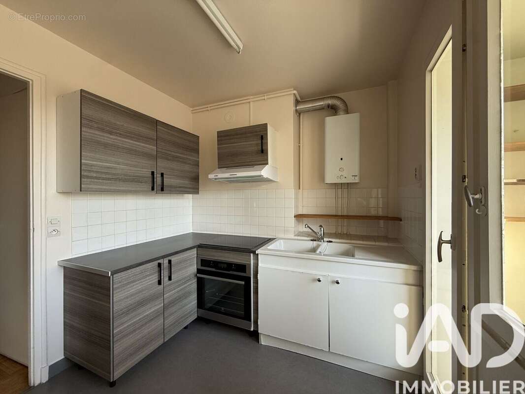 Appartement 83 m² à Reims  - photo 7