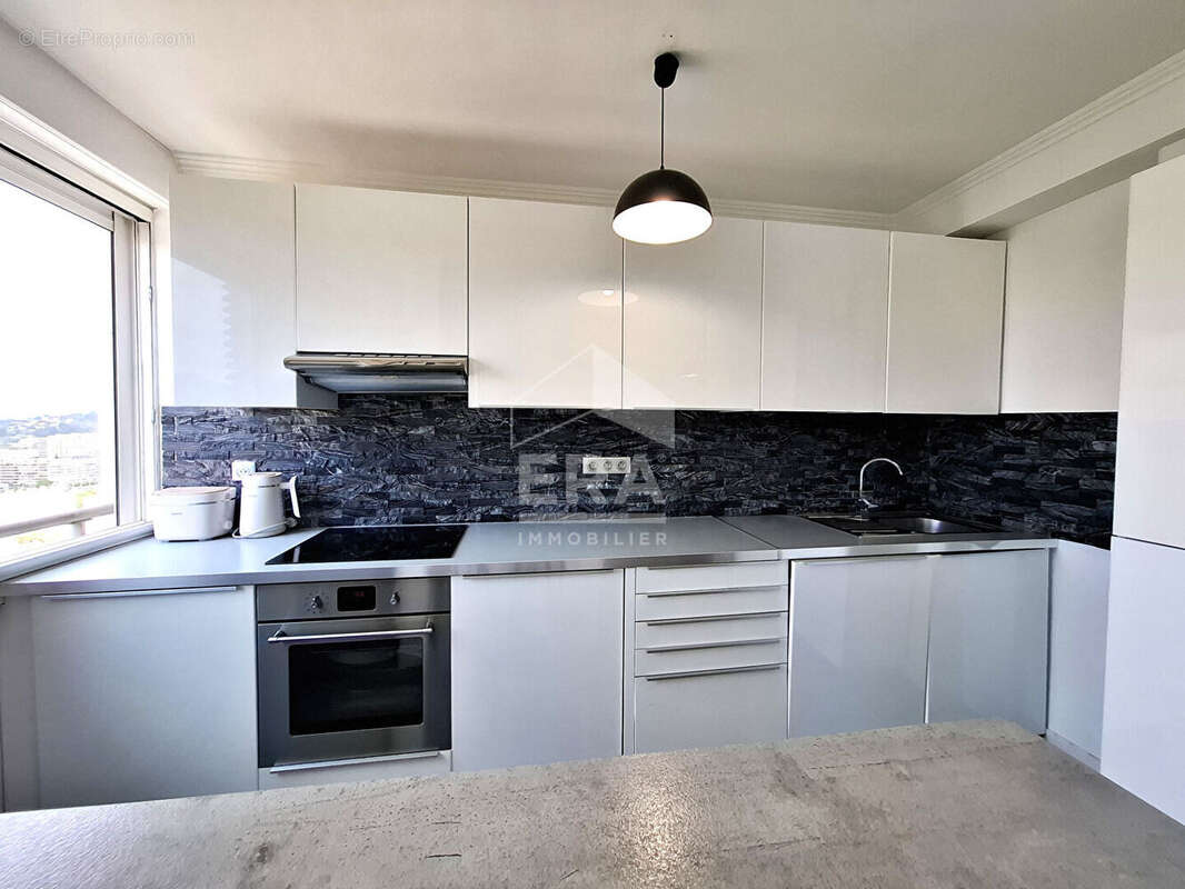 Appartement à MARSEILLE-9E