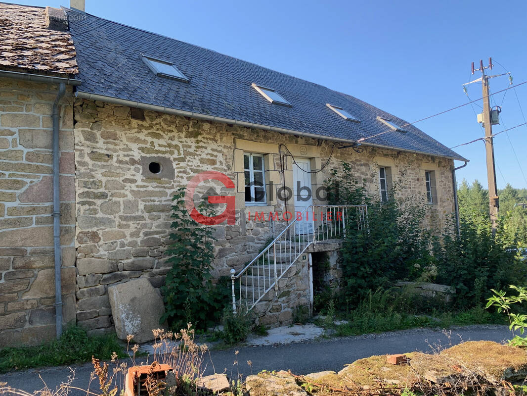 Maison à MADRANGES