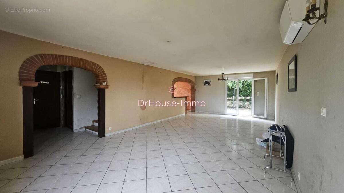 Maison à PECHBONNIEU