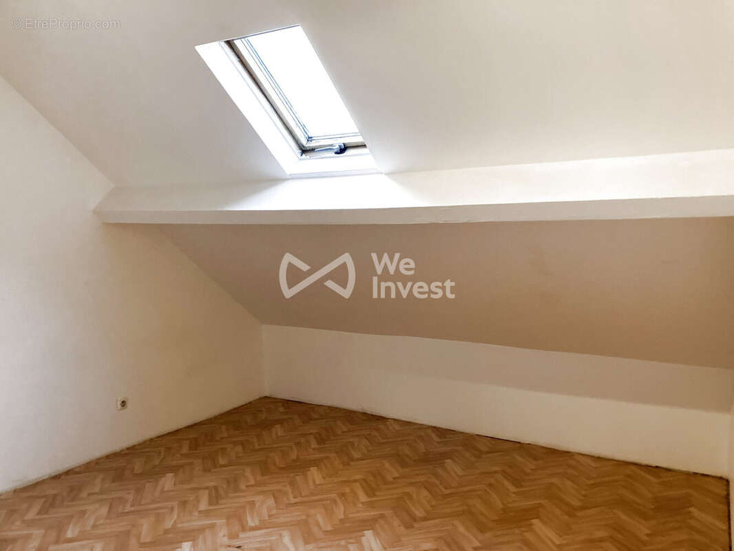 Maison à AULNOYE-AYMERIES