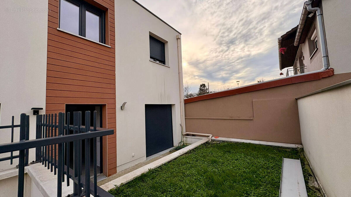 Maison à CLICHY-SOUS-BOIS