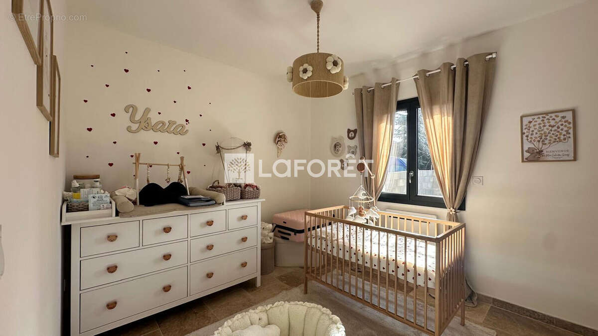 Maison à SAINT-CHRISTOL-LES-ALES