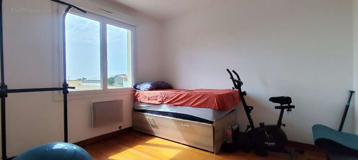 Maison 110 m² à Courant  - photo 8