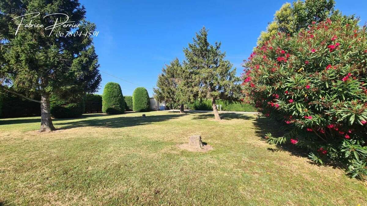 Maison à BONLIEU-SUR-ROUBION