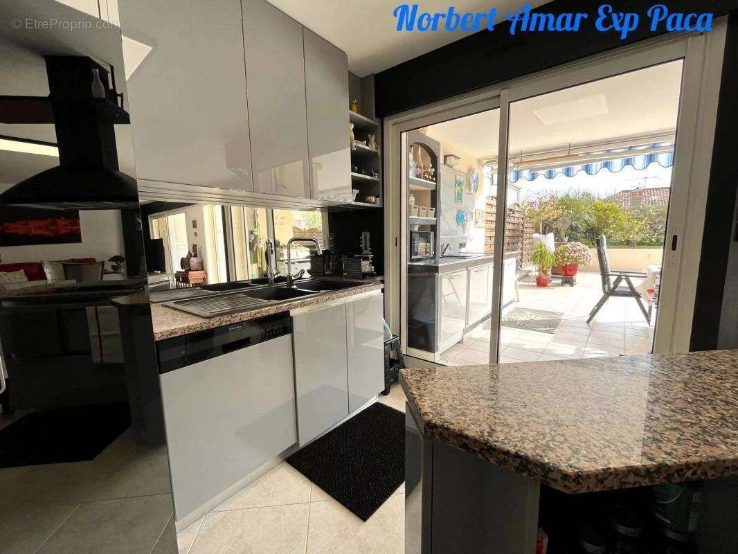 Appartement à FREJUS