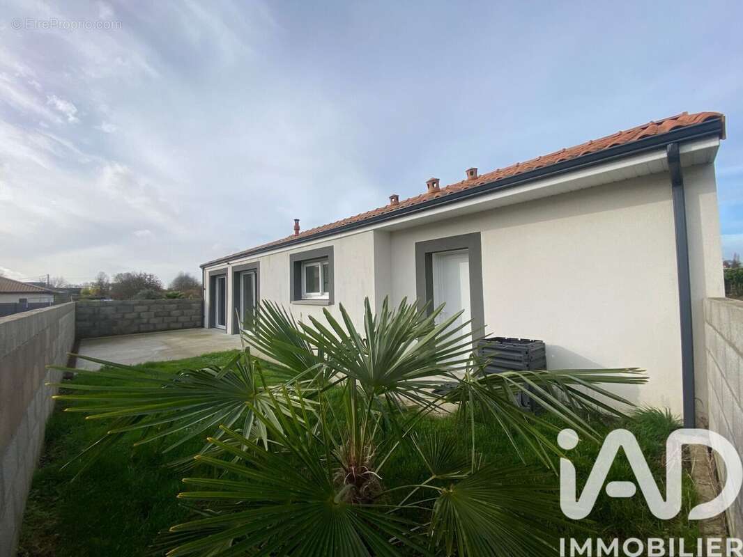 Photo 3 - Maison à LE FUILET