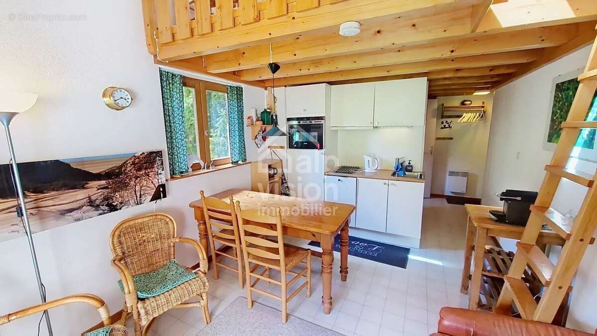 Appartement à CHATEL