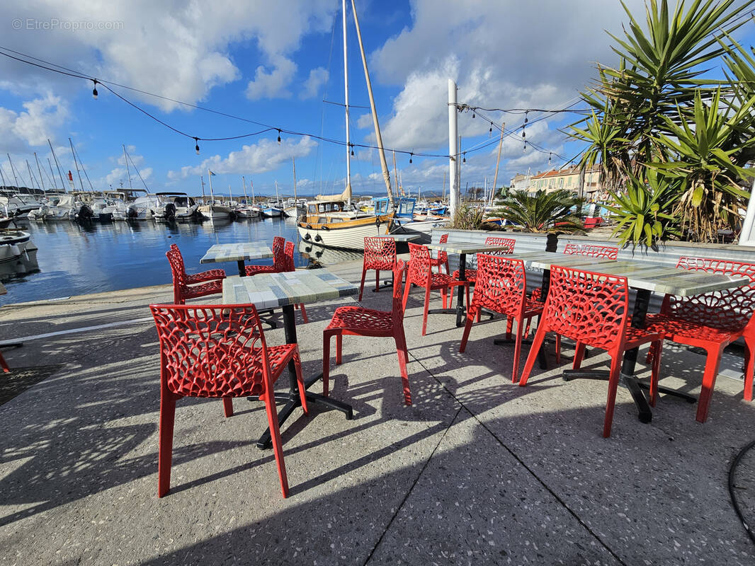 Commerce à SIX-FOURS-LES-PLAGES