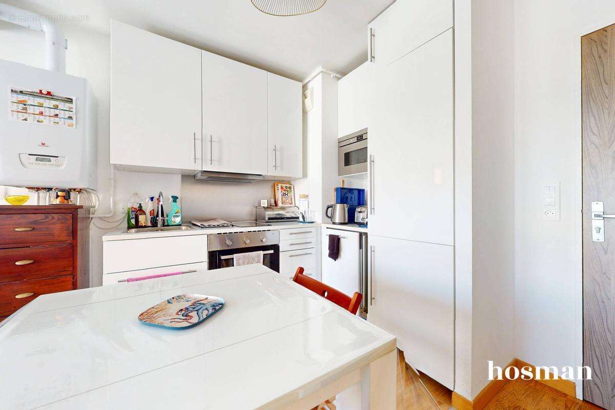Appartement à PARIS-19E