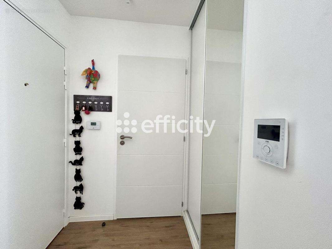 Appartement à NOYAL-CHATILLON-SUR-SEICHE