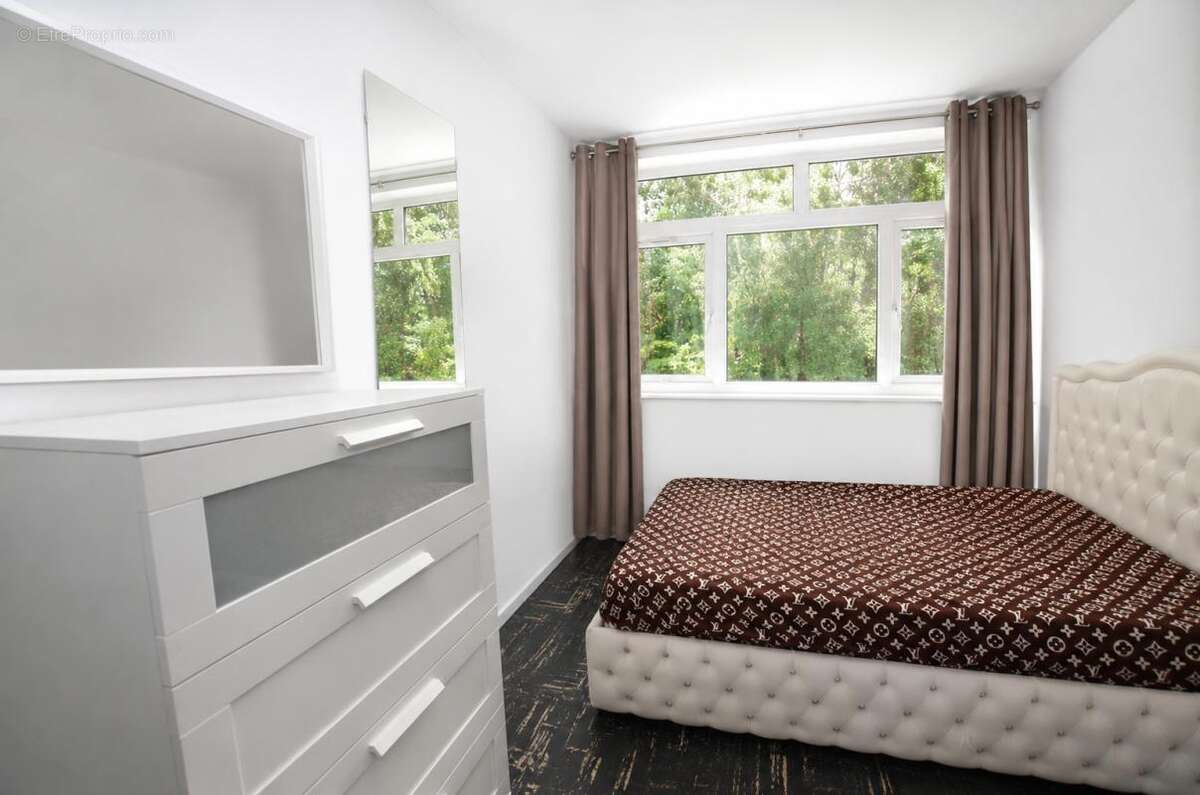 Appartement à VIRY-CHATILLON