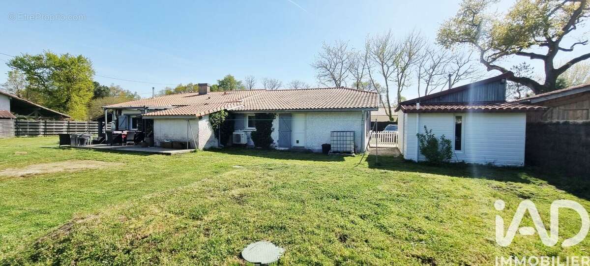 Photo 6 - Maison à SALLES