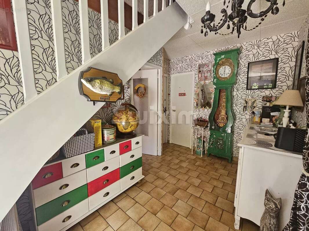 Maison à LE DESCHAUX