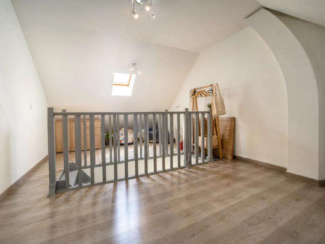 Maison de 4 pièces de 81 m² à Pussay - photo 8