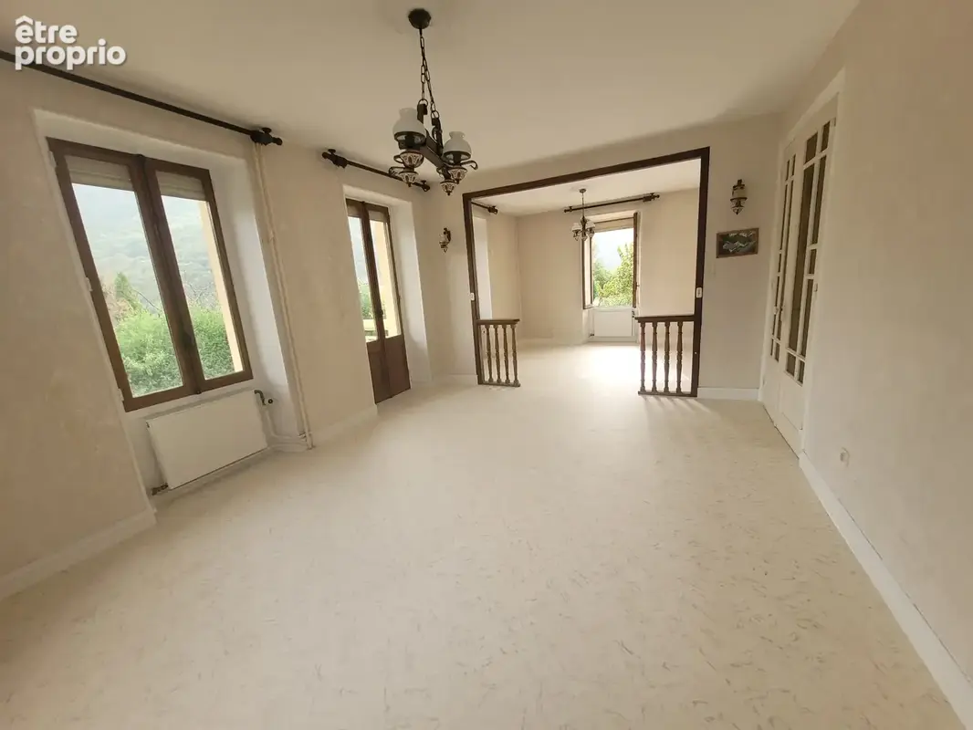 Maison 8 pièces 149 m² à vendre à Saint-Remy-De-Maurienne (73660) - photo 9