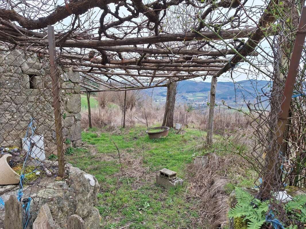 Maison à GILHOC-SUR-ORMEZE