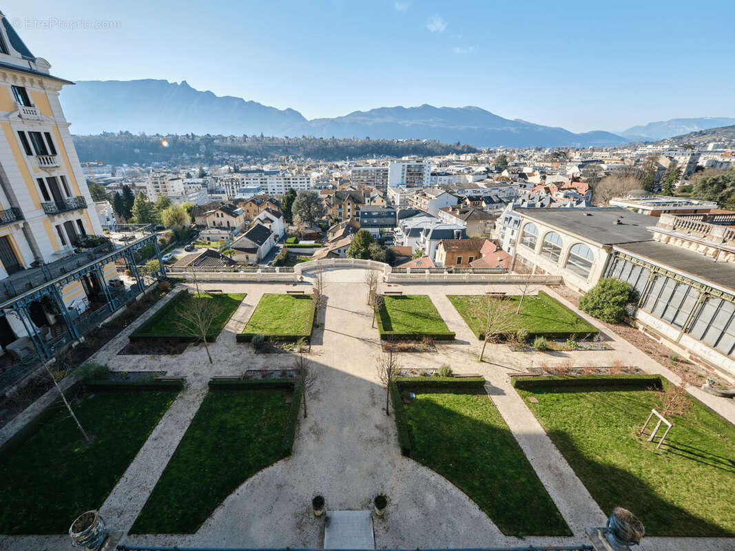 Appartement à AIX-LES-BAINS