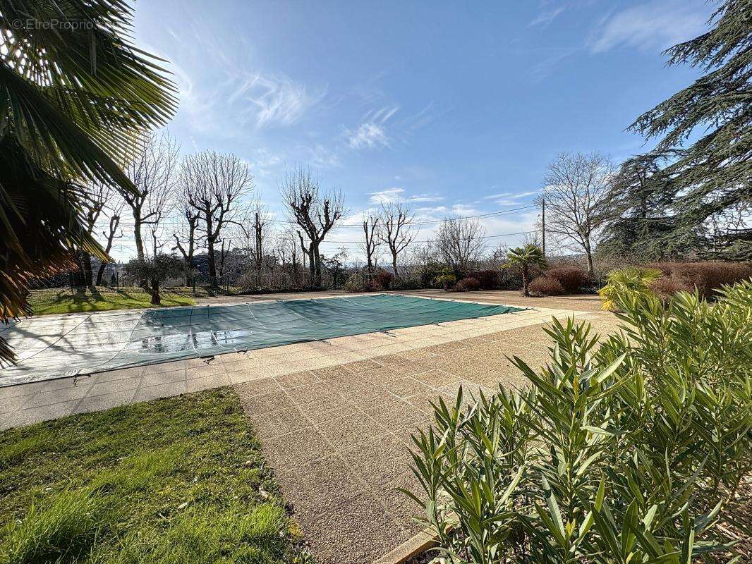 Appartement à CALUIRE-ET-CUIRE