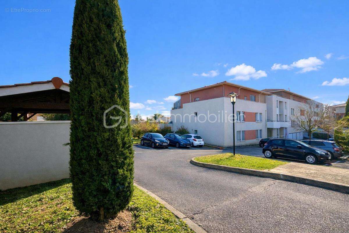 Appartement à SAINT-GENIS-LAVAL