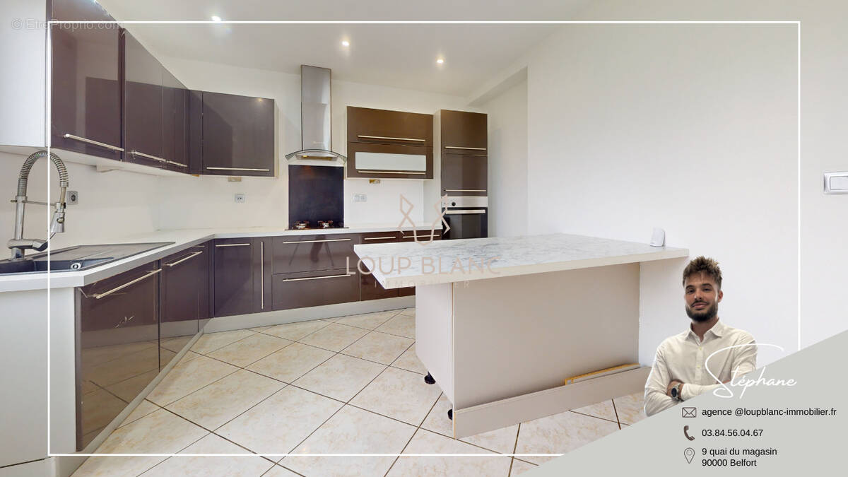 Maison à CHAMPAGNEY