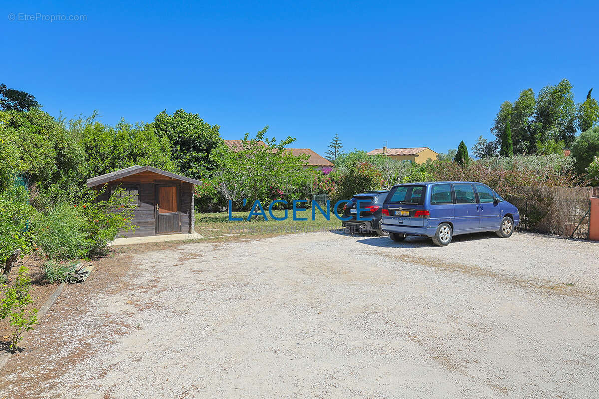 Maison à HYERES