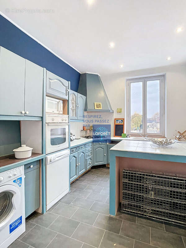 Appartement à CIRES-LES-MELLO