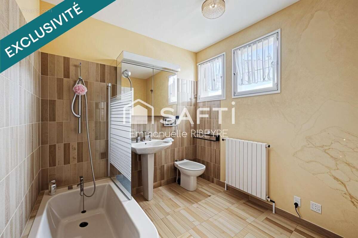 Photo 8 - Maison à NOYON