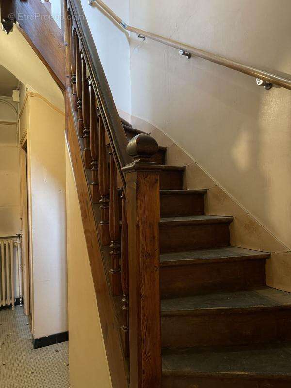 Maison à SAINT-MAUR-DES-FOSSES