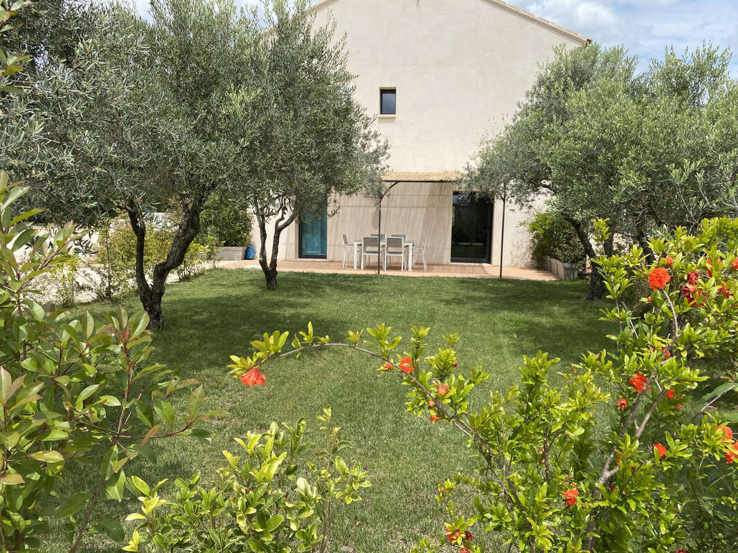 Une propriété avec gîtes, piscines et salle de réception - photo 15