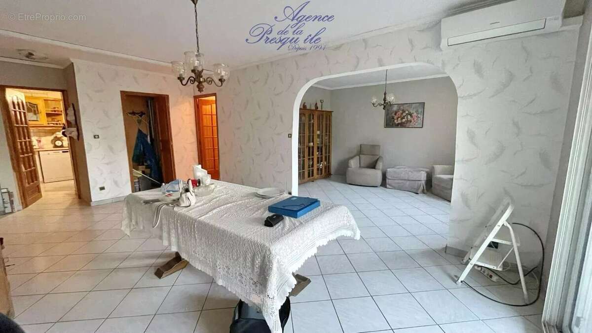 Appartement à HYERES