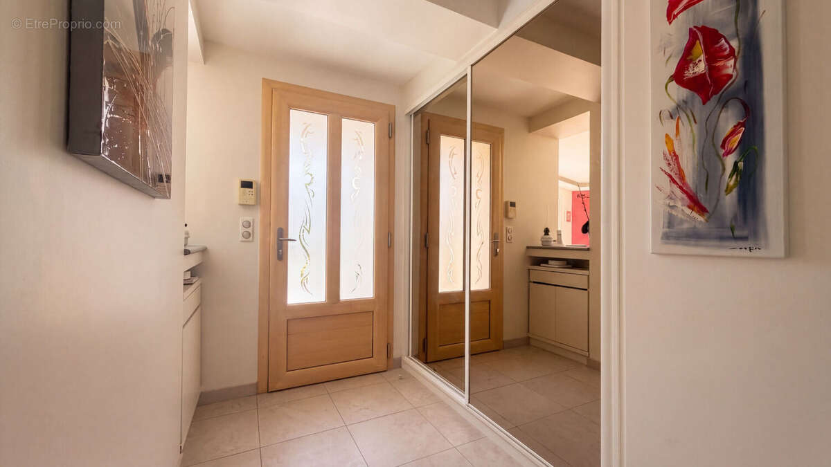 Maison Saint Avertin 6 pièce(s) 158 m2 - photo 8