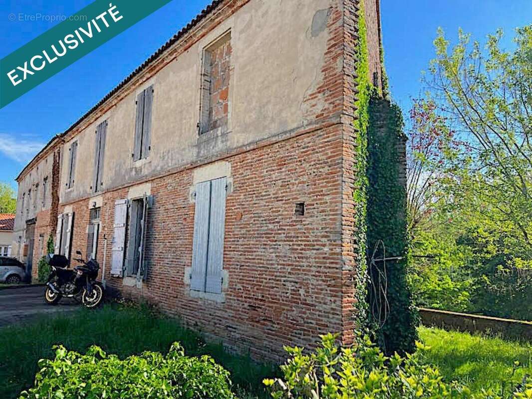 Maison 187 m² à Golfech  - photo 3