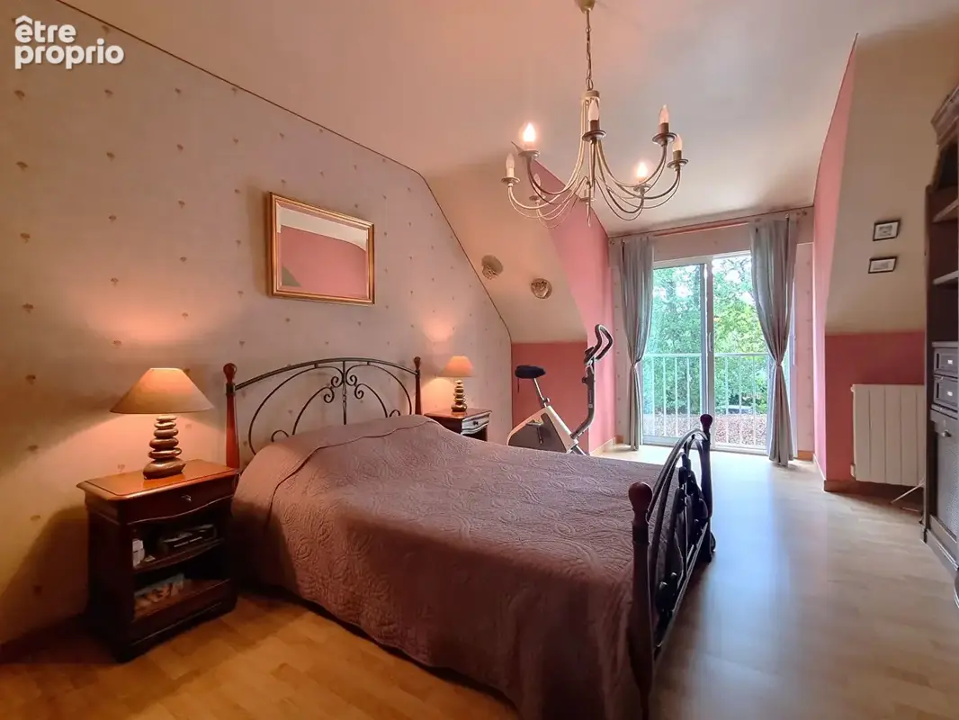 Maison familiale 5 chambres - Sautron, secteur bourg, en impasse - photo 9