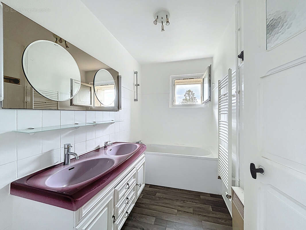 Maison à SORTOSVILLE-EN-BEAUMONT