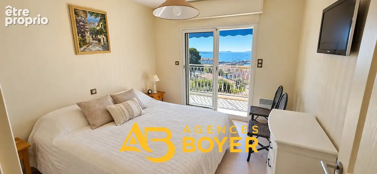 Bandol   t3 54 m2   vue mer   ascenseur   terrasses   parking   cave   proche centre - photo 7