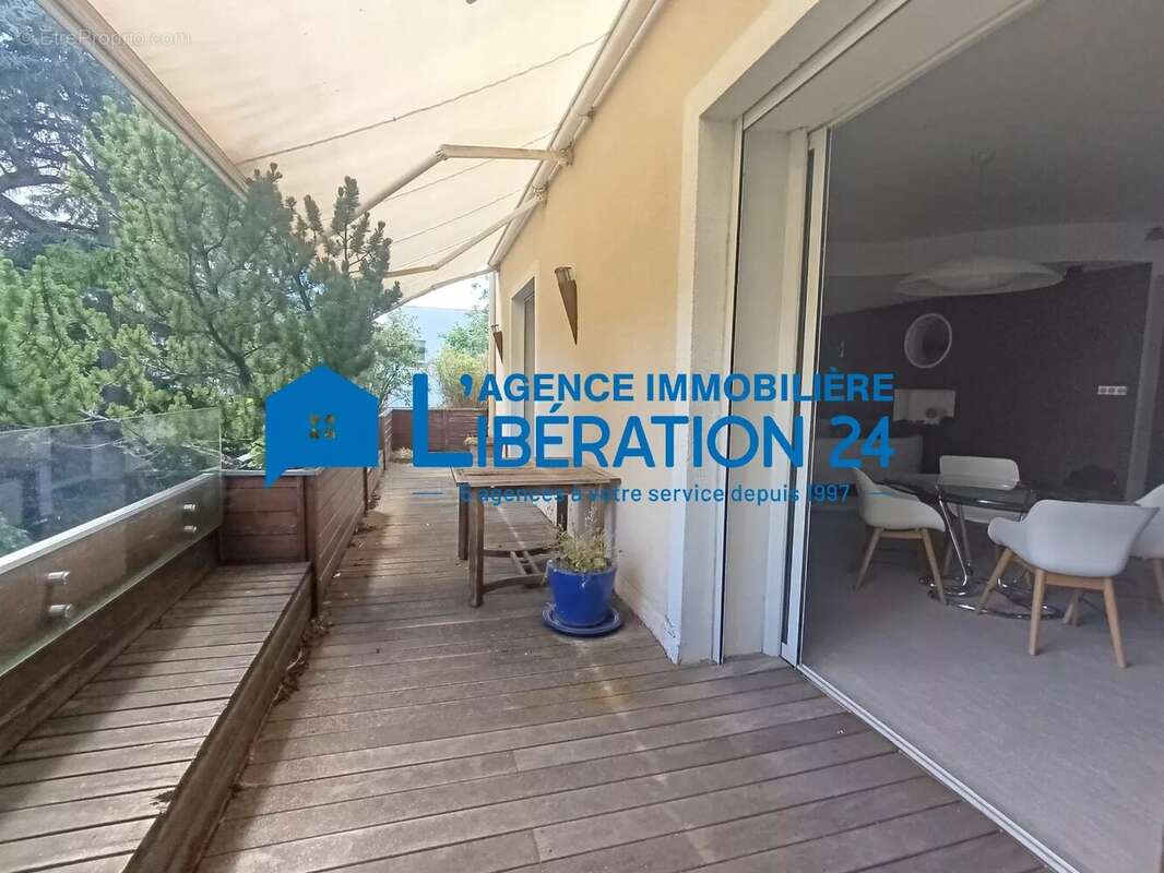 Appartement à SAINT-ETIENNE