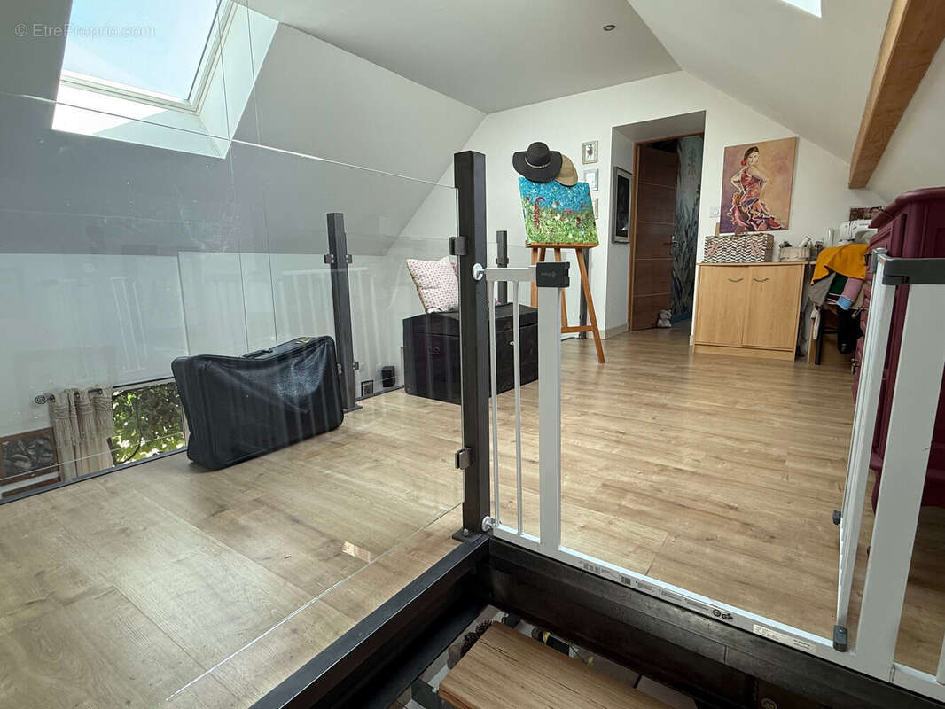 Maison 186 m² à Chassignolles  - photo 7