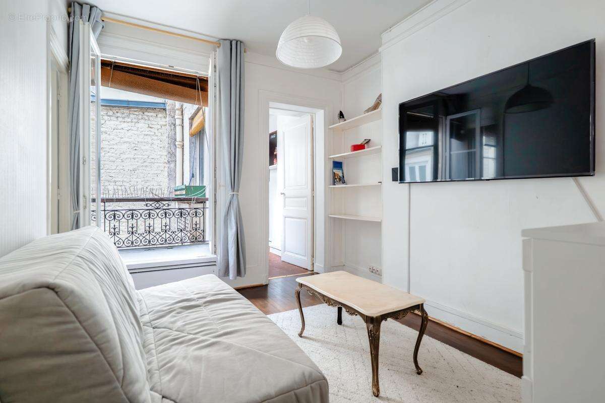 Appartement à PARIS-11E