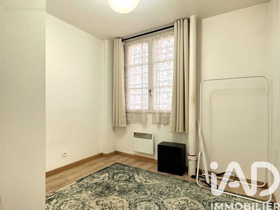 Photo 1 - Appartement à PARIS-11E