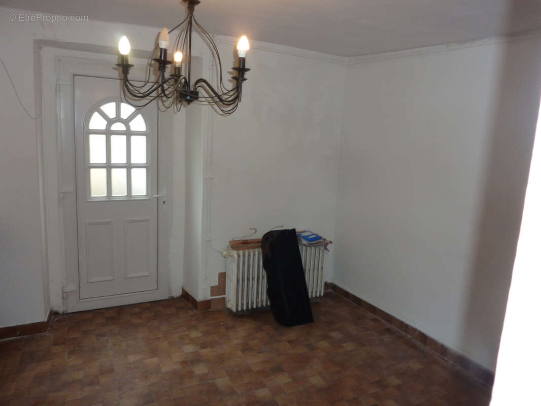 Maison à MONTMORILLON