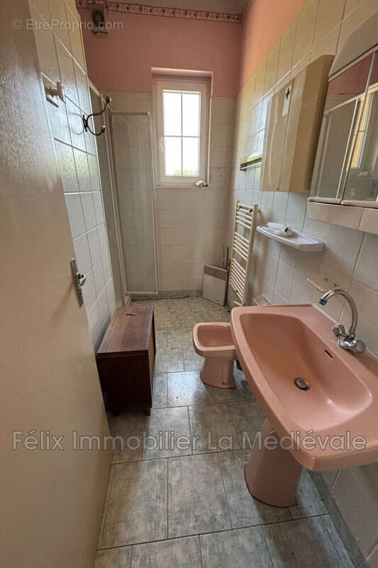 Maison 119 m² à Saint-Cybranet  - photo 9