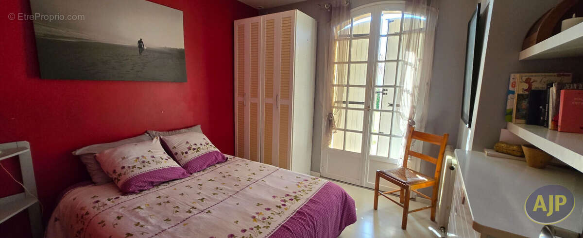 Maison à MARTIGNAS-SUR-JALLE